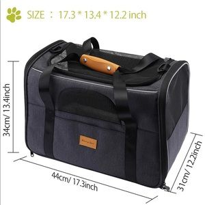 Travel dog bag